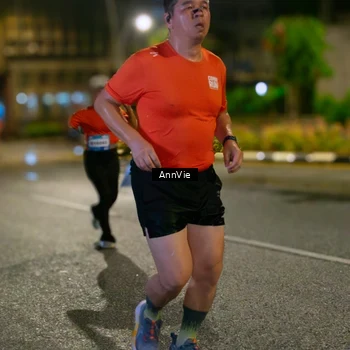 Runner Photo 7986333