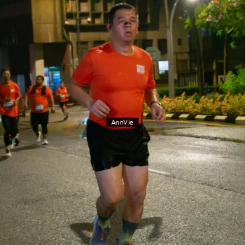 Runner Photo 7986334