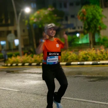 Runner Photo 7986335