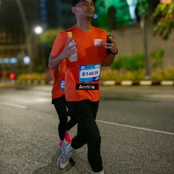 Runner Photo 7986348