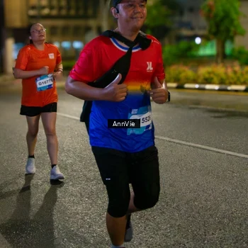 Runner Photo 7986359
