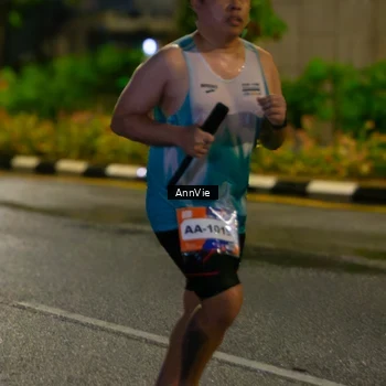 Runner Photo 7986374