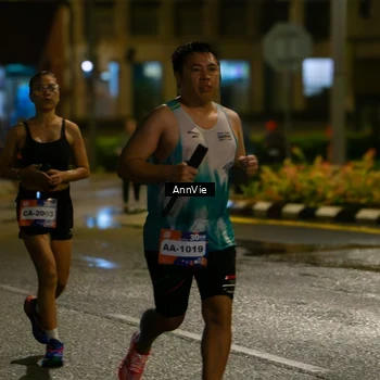 Runner Photo 7986376