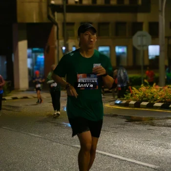 Runner Photo 7986386