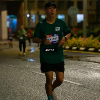 Runner Photo 7986391
