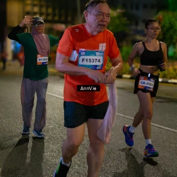 Runner Photo 7986392
