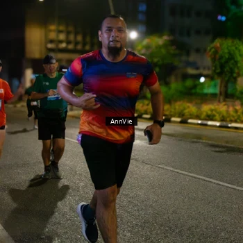 Runner Photo 7986419