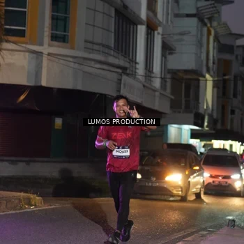 Runner Photo 7986431