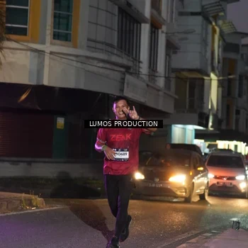 Runner Photo 7986434
