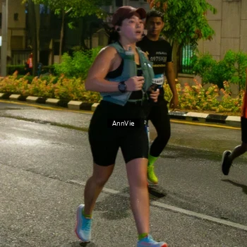 Runner Photo 7986459
