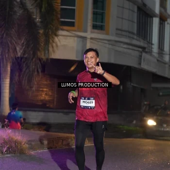 Runner Photo 7986464