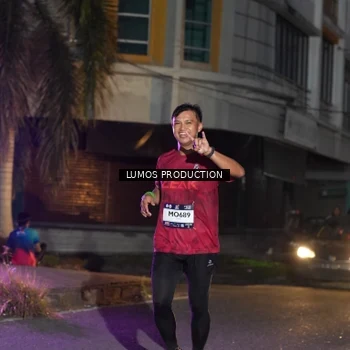 Runner Photo 7986465