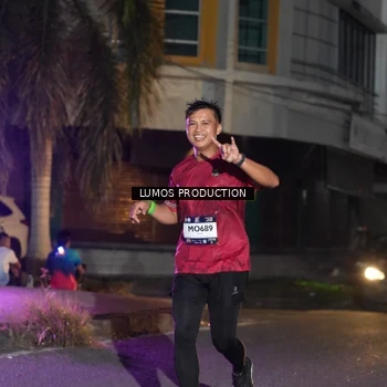 Runner Photo 7986469