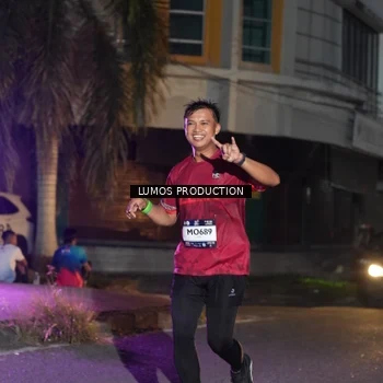Runner Photo 7986478