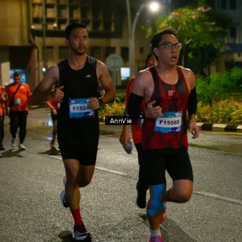 Runner Photo 7986497
