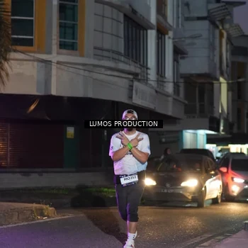 Runner Photo 7986503