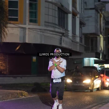 Runner Photo 7986506