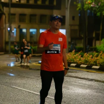 Runner Photo 7986511