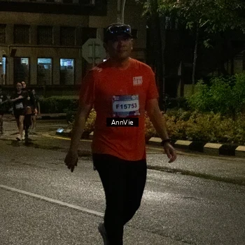 Runner Photo 7986519