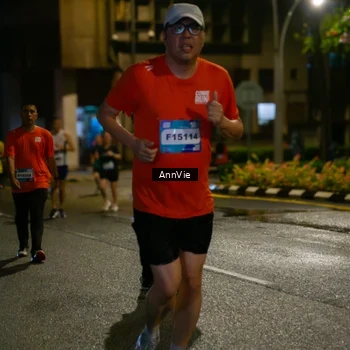Runner Photo 7986522