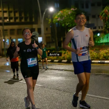 Runner Photo 7986525