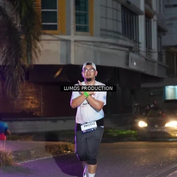 Runner Photo 7986528