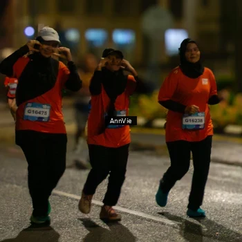 Runner Photo 7986541