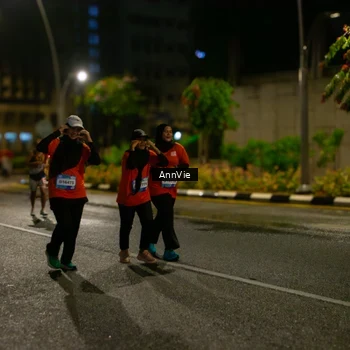 Runner Photo 7986551