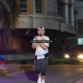 Runner Photo 7986553