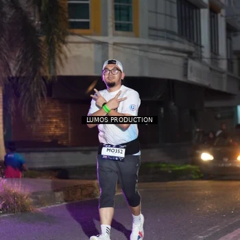 Runner Photo 7986561