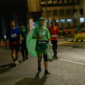 Runner Photo 7986569
