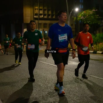 Runner Photo 7986578