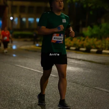 Runner Photo 7986590