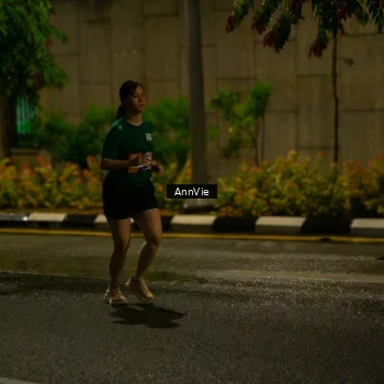 Runner Photo 7986635