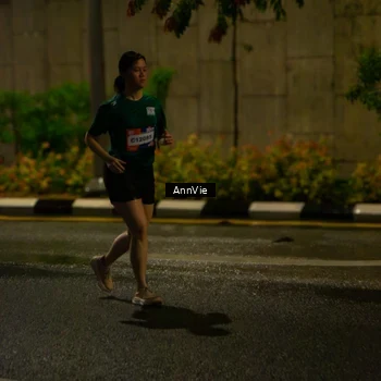 Runner Photo 7986638