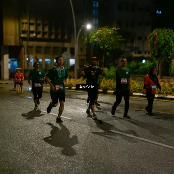 Runner Photo 7986642
