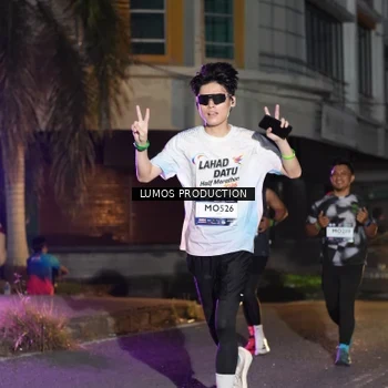 Runner Photo 7986653