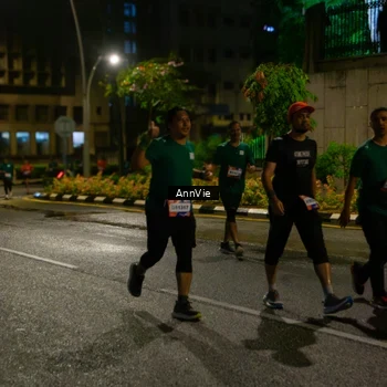 Runner Photo 7986654