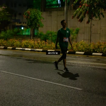 Runner Photo 7986659