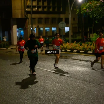 Runner Photo 7986665