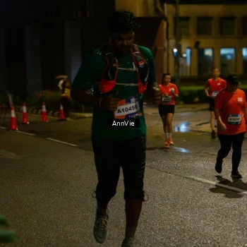 Runner Photo 7986666