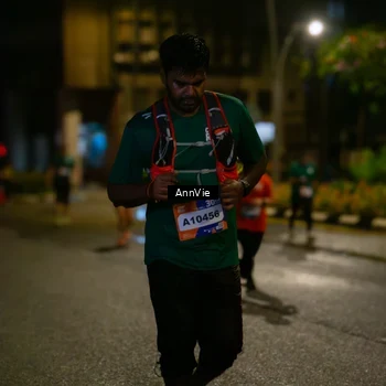 Runner Photo 7986677