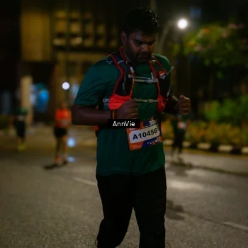 Runner Photo 7986678