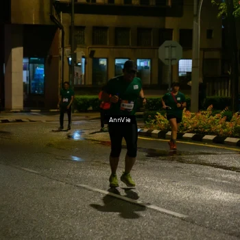 Runner Photo 7986688