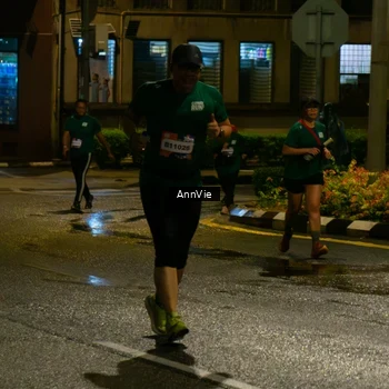 Runner Photo 7986691