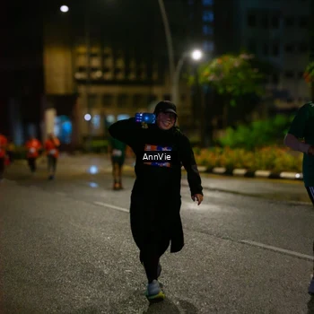 Runner Photo 7986729