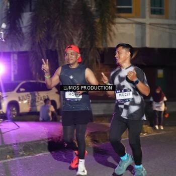 Runner Photo 7986730
