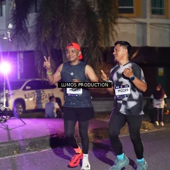 Runner Photo 7986733