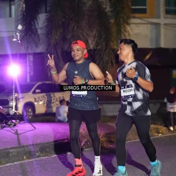 Runner Photo 7986734