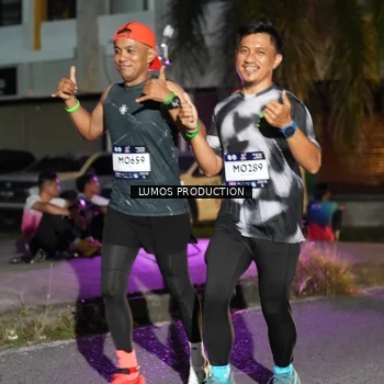 Runner Photo 7986753